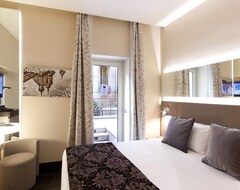 Hotel Quirinale Luxury Rooms (Rome, Italy)