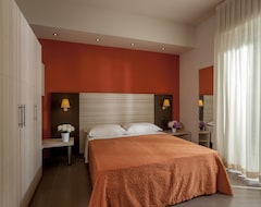 Hotel Aurora Mare (Rimini, İtalya)