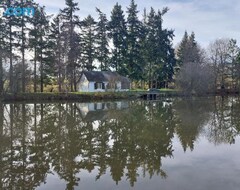 Tüm Ev/Apart Daire Cottage Du Diot, Son Lac Et Son Ile (Bannegon, Fransa)
