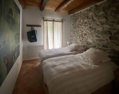 Koko talo/asunto Charming Rustic Borda In The Pyrenees (Borce, Ranska)