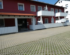 Tüm Ev/Apart Daire AllgÄutraum Apartment No. 1 For 2-4 People In Durach-weidach (Durach, Almanya)