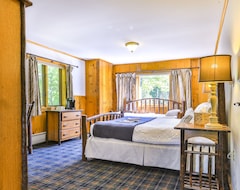 Hotel Garnet Hill Lodge (Chester, USA)