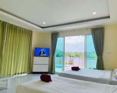 Otel Khanom Garden Suite (Nakhon Si Tammarat, Tayland)