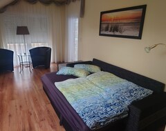 Toàn bộ căn nhà/căn hộ New Here Quiet Apartment For 4 People Near Belantis (Pegau, Đức)