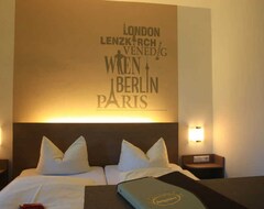 Double Room Comfort - Hotel-restaurant Schwörer (Lenzkirch, Njemačka)