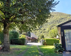 Toàn bộ căn nhà/căn hộ Maison De Montagne Avec Jardin Privé (Sarrancolin, Pháp)