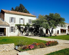 Toàn bộ căn nhà/căn hộ Maison De Vacances - Entraigues-sur-la-sorgue (Entraigues-sur-la-Sorgue, Pháp)