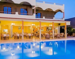 Ξενοδοχείο Esmeralda (Κρεμαστή, Ελλάδα)