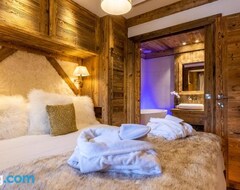 Hele huset/lejligheden Arc 1950, Ambiance Chalet Luxe 5/7pers Dans Residence 5 Skis Aux Pieds Avec Spa (Peisey-Vallandry, Frankrig)