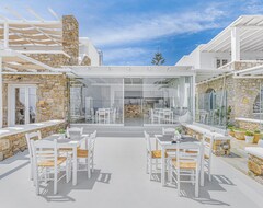 Khách sạn Sea View Residence (Ornos, Hy Lạp)