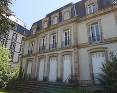 Toàn bộ căn nhà/căn hộ Villa Chanterive (La Bourboule, Pháp)