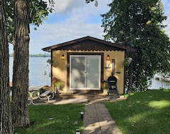 Toàn bộ căn nhà/căn hộ Super Spacious Cabin. Simple Layout And Great Views Overlooking The Lake! (Faribault, Hoa Kỳ)