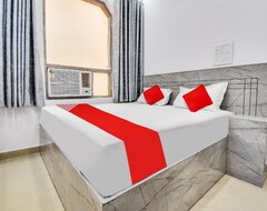 Hotel OYO 81506 Flagship Royal Inn (Delhi, Indien)