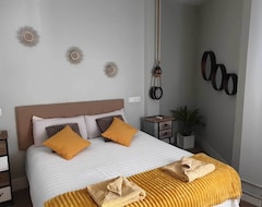 Casa/apartamento entero Deluxe El Avión ( One Bedroom Apartment) (Alcalá de Henares, España)