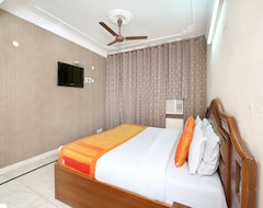 OYO 11371 Hotel M&V (Chandigarh, Indien)