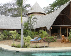 Otel El Sabanero Eco-Lodge (Playa Tamarindo, Kosta Rika)