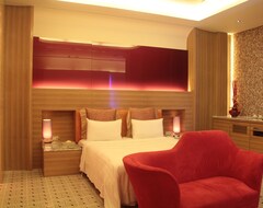 Madrid Classic Hotel (Hsinchu City, Tayvan)