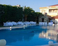 Cavallari Palace Hotel Suites (Acarnas, Grecia)