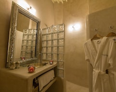 Hotelli Riad Laaroussa (Fès, Marokko)