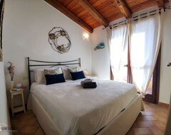 Toàn bộ căn nhà/căn hộ Michelle Homey Home (Viddalba, Ý)