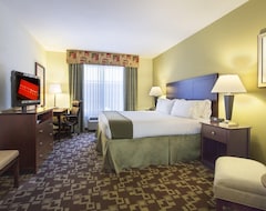 Holiday Inn Express Hotel & Suites Port St. Lucie West, an IHG Hotel (Port St. Lucie, USA)