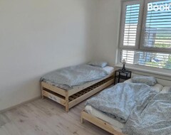 Cijela kuća/apartman Free 2x Parking New Suncatcher Apartment (Bratislava, Slovačka)