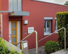Casa/apartamento entero Feriendomizil Mit 2 Schlafzimmern Und Terrasse (Erbendorf, Alemania)