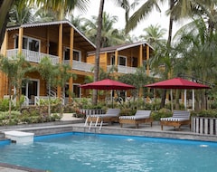 Khách sạn Aralea Beach Resort By Stone Wood (Morjim, Ấn Độ)