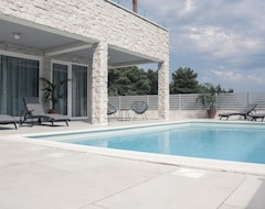 Koko talo/asunto Villa Hvar Dream With Swimming Pool (Jelsa, Kroatia)