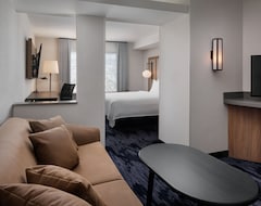 Hotel Fairfield Inn & Suites by Marriott Kelowna (Kelowna, Canada)