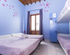 Khách sạn White Nest Hostel (Granada, Tây Ban Nha)