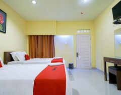 Hotel Reddoorz Plus @ Jalan Fl Lumban Tobing Sibolga (Kota Sibolga, Indonezija)