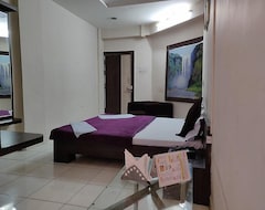 Hotel Aishwarya (Khandwa, India)
