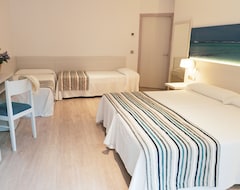 Hotel Los Rosales (Formentera, Spain)