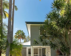 Otel Pacific Palms (Forster, Avustralya)