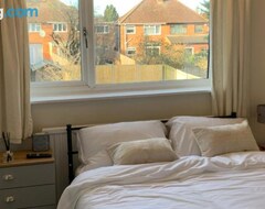 Casa/apartamento entero Adam Guest House (Leicester, Reino Unido)