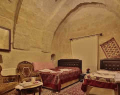 Khách sạn Goreme Valley Cave House (Göreme, Thổ Nhĩ Kỳ)