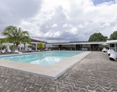 Khách sạn OYO Hotel Turistico Alagoinhas (Alagoinhas, Brazil)
