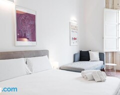 Otel Maestranza72 Luxury Apartment By Bed&bros (Syracuse, İtalya)