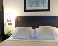 Hotel AinB Picasso-Corders Apartments (Barcelona, Spain)