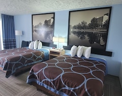 Hotel Super 8 by Wyndham City of Moore (Moore, USA)