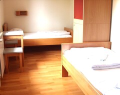 Khách sạn Hi Hostel Zadar (Zadar, Croatia)