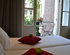 Hotel Alp (Amsterdam, Netherlands)
