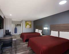 Hotel Americas Best Value Inn Buda (Buda, USA)