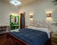 Hotel Villarosa Con Vespa Rent (Sarroch, İtalya)