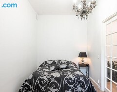 Hele huset/lejligheden Cosy, Brand New Apartment In Best Area (Helsinki, Finland)