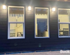 Cijela kuća/apartman Sunrise Loft - Beach Front Guest House (Sandspit, Kanada)