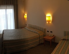 Khách sạn Hotel Savant (Lamezia Terme, Ý)