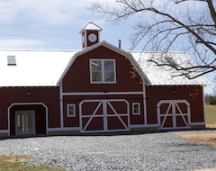 Hele huset/lejligheden The Barn At Woodhaven Farm (Scottsville, USA)