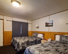 Entire House / Apartment Clean & Comfortable Motel Room Lincoln, Montana Rm# 4 (Lincoln, USA)